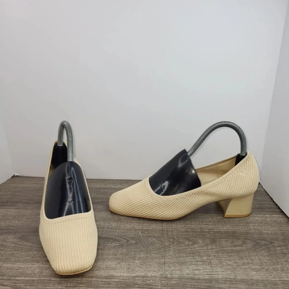 Vivaia Shoes Women EUR 37.5 US 6.5 Beige Melody ProSquare Toe Chunky Heels
